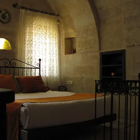 Serenity Cave Hotel