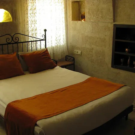 Serenity Cave Hotel 3*